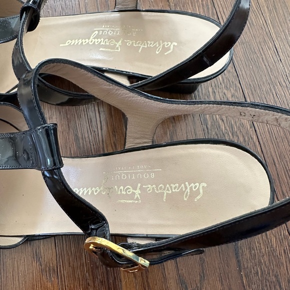 Salvatore Ferragamo MARIGOLD Sandals - Picture 9 of 9
